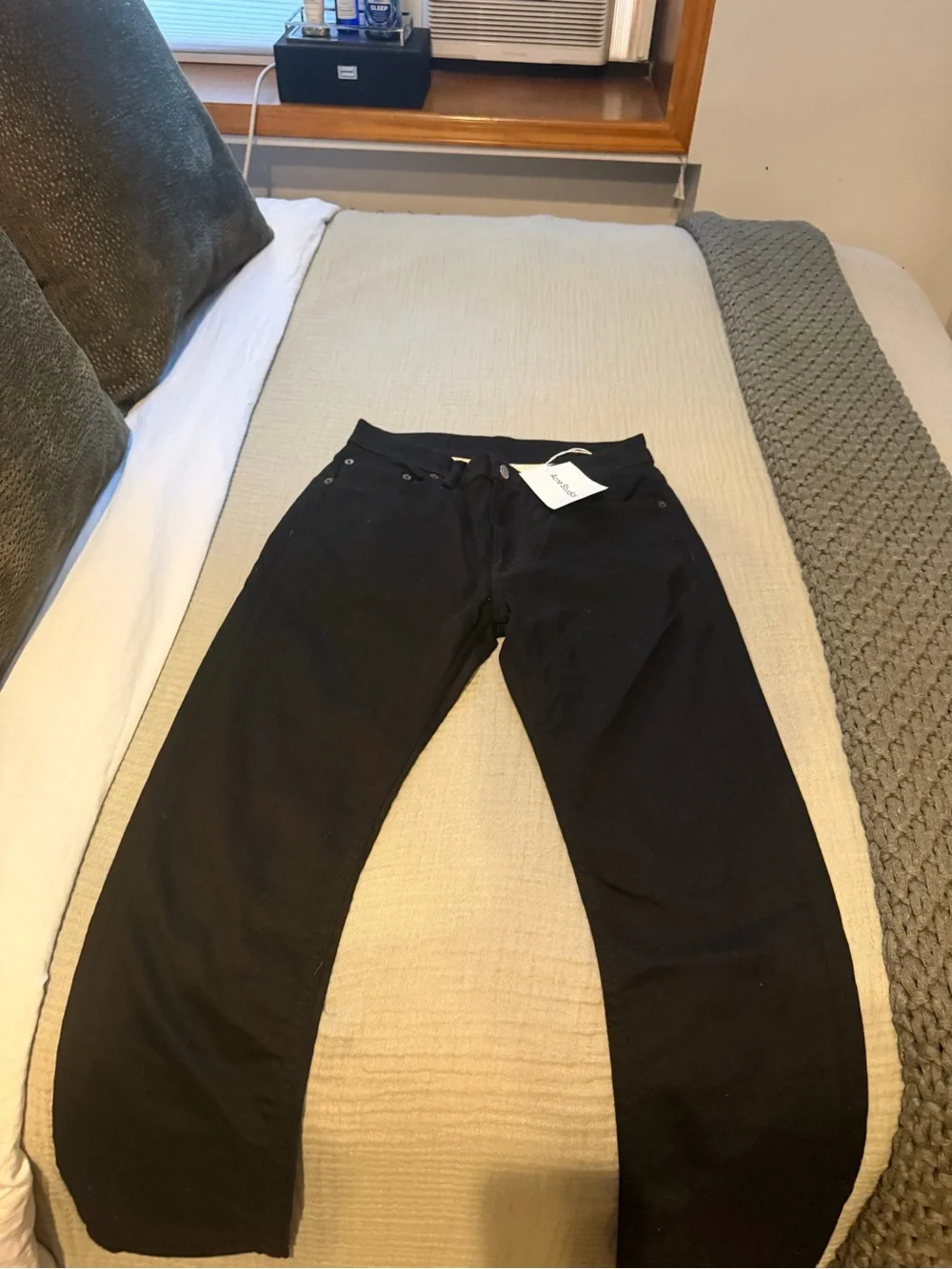 Acne Studio Black Jeans NWT size 28/34